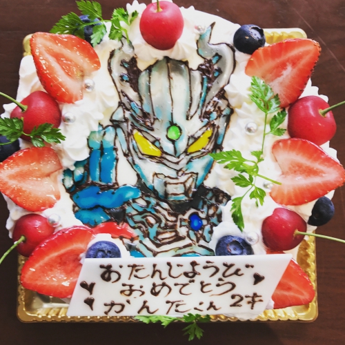 ウルトラマンゼロ キャラクターケーキ お祝いケーキ 新着情報 福岡 大宰府のパフェ レストラン ノエルの樹